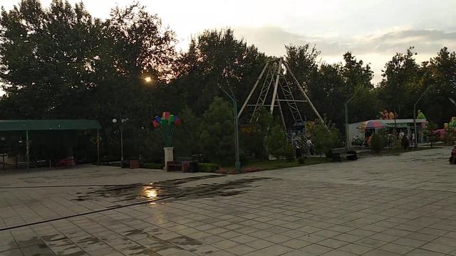 SIRDARYO GULISTON PARKI