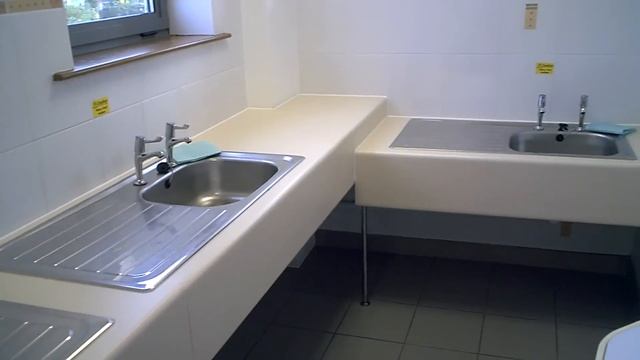 Poolsbrook Caravan Club Site смотреть онлайн