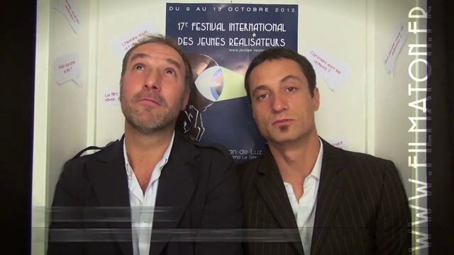  DEAD MAN TALKING-Un mot de chacun des membres de l'équipe du film-2013 смотреть онлайн