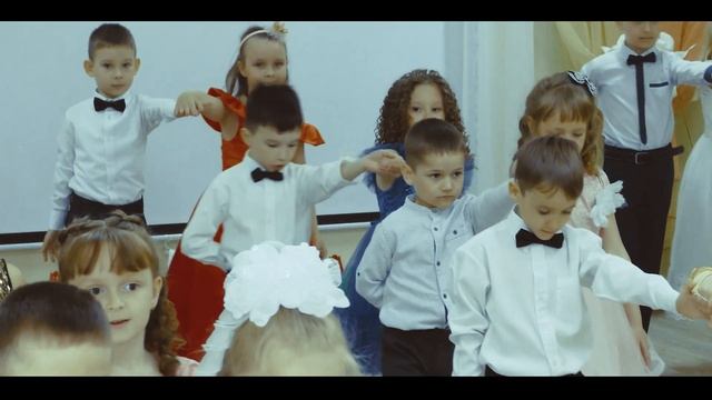 Менуэт в детском саду смотреть онлайн