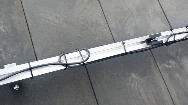 Установка солнечных панелей на черепице. Fotovoltaika dachówka смотреть онлайн