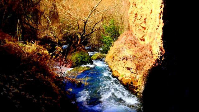 PESHNA CAVE | Looks exactly like 'Lord of the Rings' cave? CHECK! смотреть онлайн