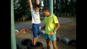 Как научить ребенка подтягиваться на турнике