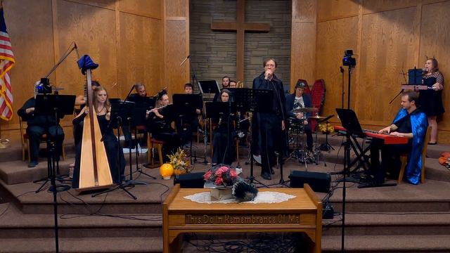 Crazy / Where Is My Mind? / Heart-Shaped Box Mashup - Unfinished Orchestra смотреть онлайн