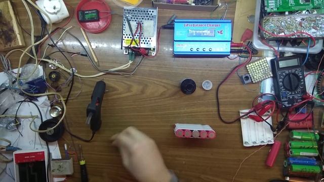 Замена аккумулятора в Power Bank. Увеличение ёмкости дешёвого Power Bank