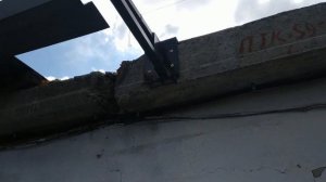 Козырек для гаража своими руками