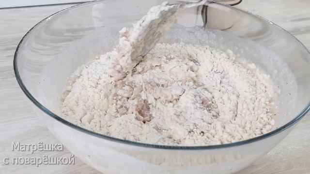 Ленивые беляши или мясные оладьи. Когда едоков много, а фарша мало смотреть онлайн