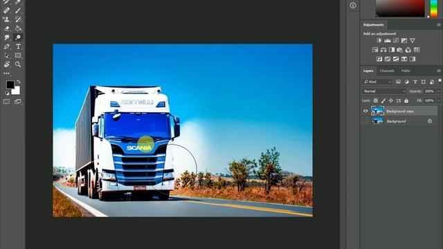 How to use Dodge Tool in Photoshop - Urdu / Hindi смотреть онлайн