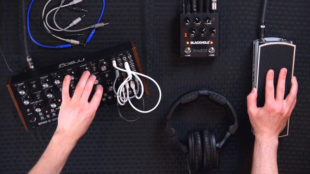 Eventide Blackhole Reverb Pedal - Synth Presets Demo смотреть онлайн