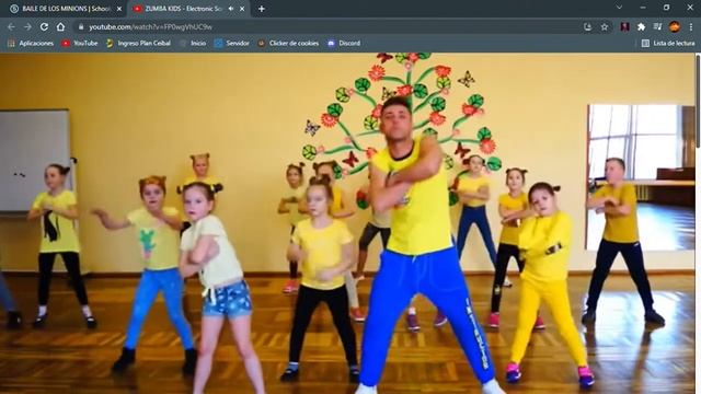 ZUMBA KIDS Electronic Song Minions смотреть онлайн