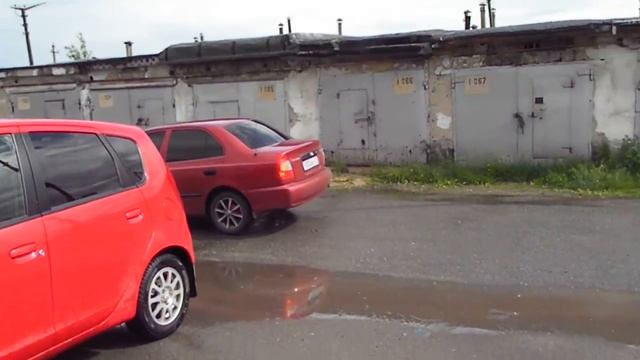 Hyundai Accent - задние тормоза без АБС смотреть онлайн