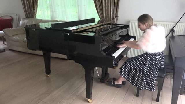 F. Chopin "Nocturne" Do Diese Minor смотреть онлайн