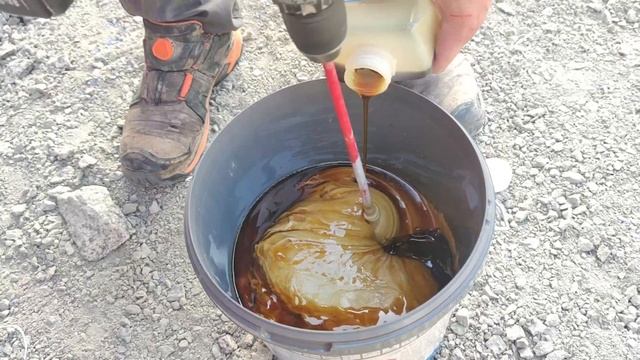 How to mix glue UZIN KR 430 professionally |Paddle tennis court installation |Floor installation DI смотреть онлайн