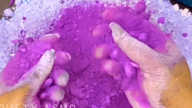 Хрустящий разноцветный мел? смотреть онлайн