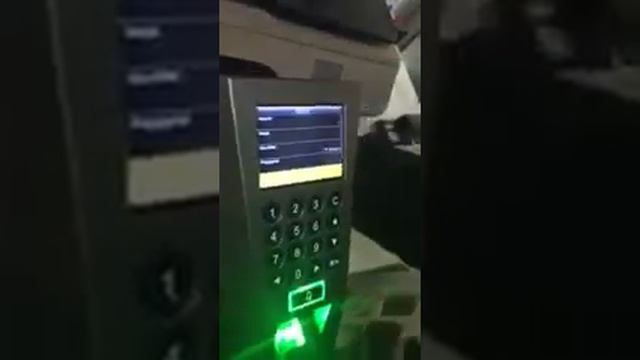 ZKTeco f18 Biometric fingerprint reader смотреть онлайн