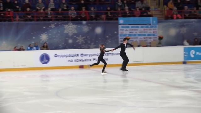 Первенство России среди юниоров 2018 Пaрное катание КП 9 А МИШИНА А ГАЛЛЯМОВ СПБ смотреть онлайн