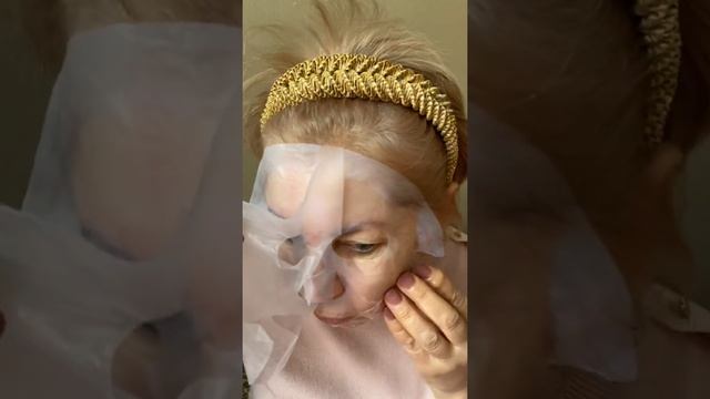 Первый раз использование Маски Гидрошилд ,Сыворотки и Instantly Ageless