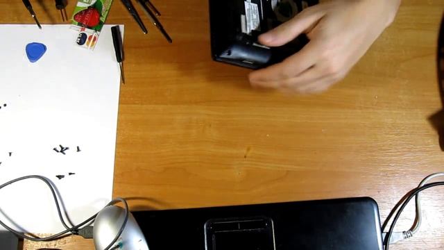 разборка нетбука Acer Aspire One 522 смотреть онлайн