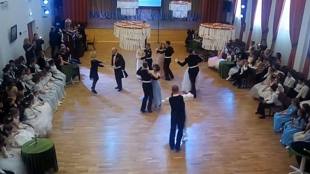 Пушкинский бал МАОО СОШ4 смотреть онлайн