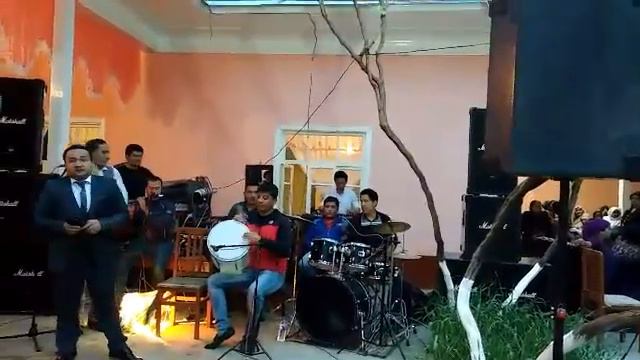 ELYOR TEMIROV AZIM DARYO