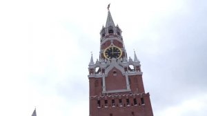 Новый бой курантов Московского кремля.