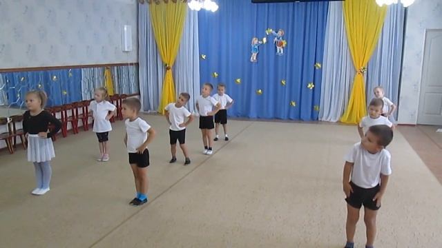 Музыкально-ритмическая студия "Звездочки" смотреть онлайн