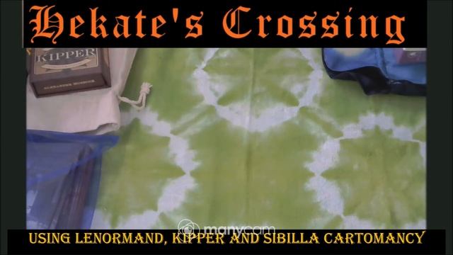 Kipper, Lenormand and Sibilla with Tarot смотреть онлайн