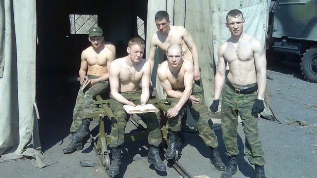 Всем курсантам посвящается. Пока живы мы жива и память о наших училищах смотреть онлайн