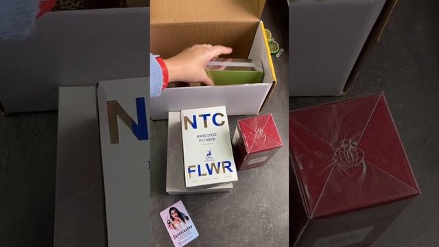 Распаковка посылки с арабскими ароматами 28.11.2022 смотреть онлайн