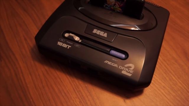 Ретро-распаковка Sega Mega Drive 2