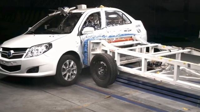 Crash Tets side Geely MK смотреть онлайн