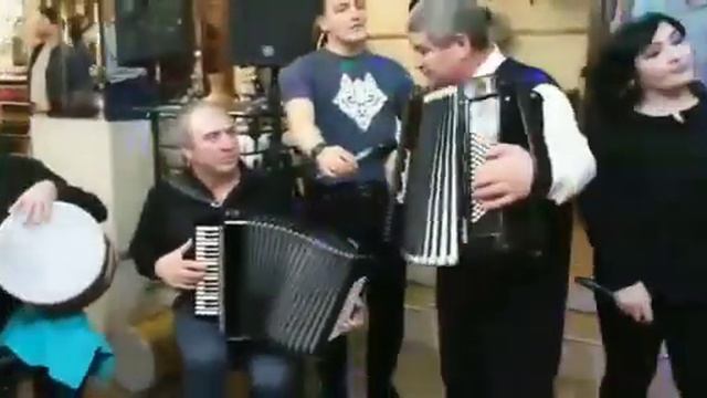 Лакку балай. Лакцы. Голос. Народные песни. Скачать. Лакская песня. Лакку маз. Хит. Народ Дагестана смотреть онлайн