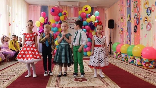 Выпускной подготовительной группы № 5 Детского сада № 461, г. Екатеринбург, 2022г. смотреть онлайн