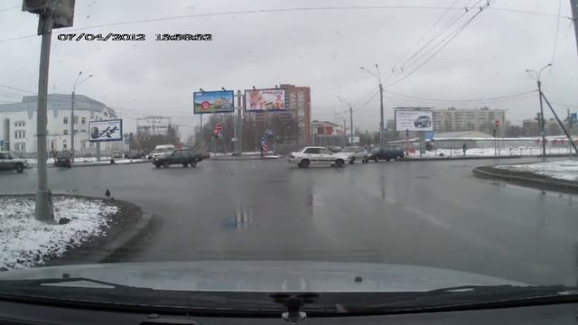 Крыса на дороге смотреть онлайн
