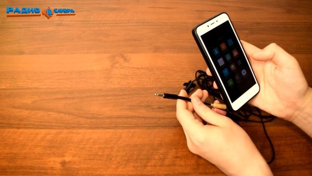 Как подключить петличный микрофон к смартфону. Работает 100% смотреть онлайн