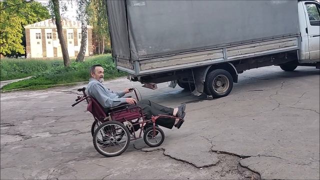 Инвалидная коляска вездеход для любителей природы. Самодельная моторизация.