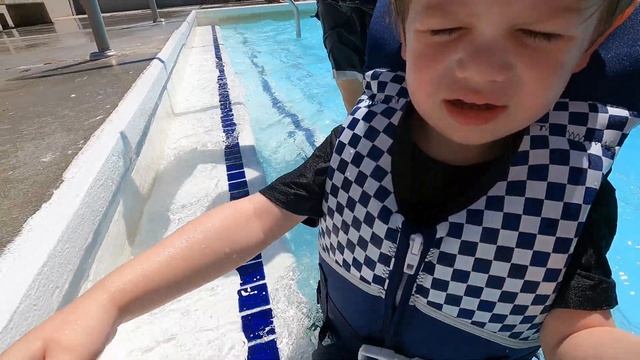 Day in the Life | Severe Autism & Mild Autism смотреть онлайн
