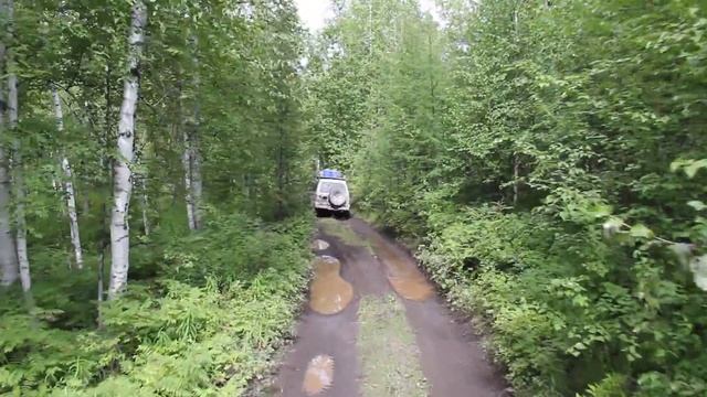Tight, muddy 4x4 trails along the Kamchatka Peninsula, Russia смотреть онлайн