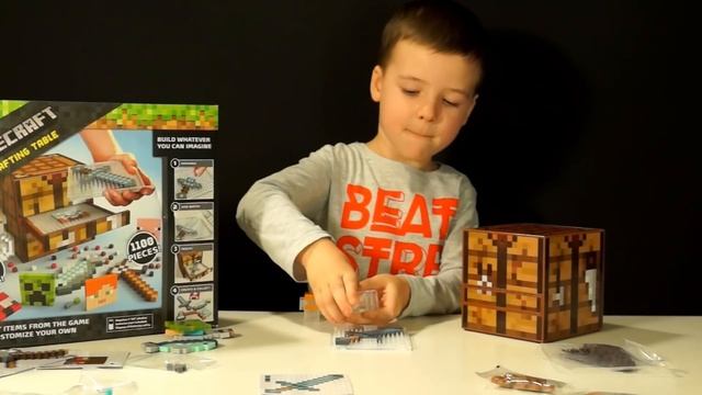 Minecraft Crafting Table by Mattel. Майнкрафт Игрушки. Алмазный Меч. Обзор на русском языке смотреть онлайн