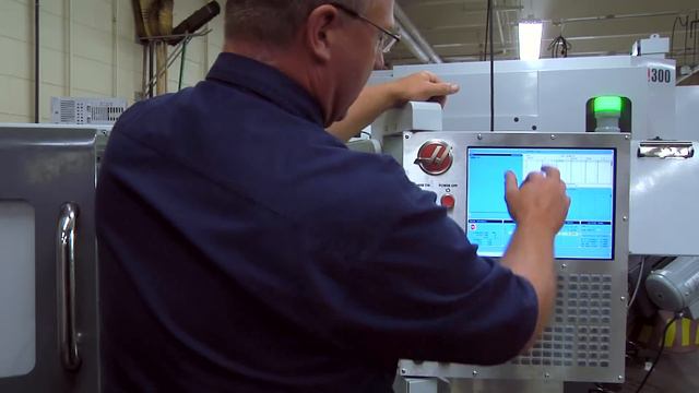 Haas Lathes Measuring Tools without the Tool Probe смотреть онлайн