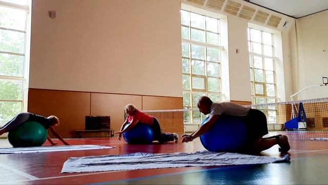 Гимнастика с мячом (фитболом) смотреть онлайн