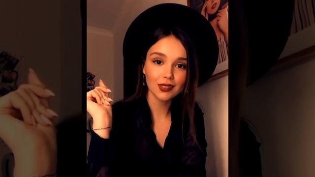 Бывает близкий человек тебе делает больно... смотреть онлайн