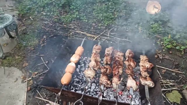 Як правильно пекти сардельки. смотреть онлайн