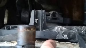 Демонтаж и замена радиатора на Nissan Primera P12