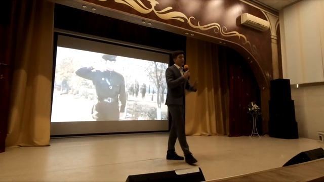 Леоненко Кирилл - Идёт солдат смотреть онлайн