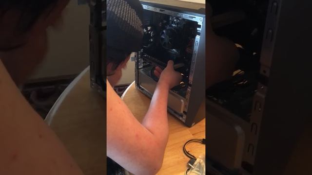Remove Nvidia GeForce Gtx 1050 2gb Upgrade to EVGA GeForce Gtx 1650 Super 4gb смотреть онлайн