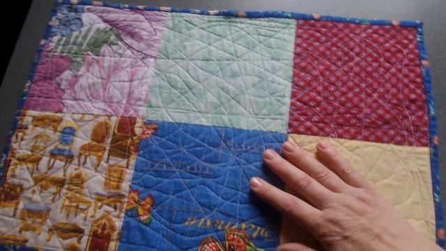 Учимся шить Ланч-маты типа пэчворк // HANDMADE смотреть онлайн