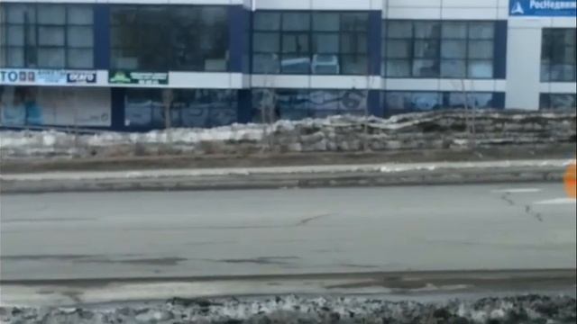 192. Камчатские сугробы в конце марта. Петропавловск-Камчатский, весна:) смотреть онлайн