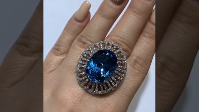 ШИКАРНОЕ КОЛЬЦО!!! ЛОНДОН ТОПАЗ И БРИЛЛИАНТЫ! фасад 30/34 мм, камень 20/16 мм, размер 17.5#БРИЛЛИАН смотреть онлайн