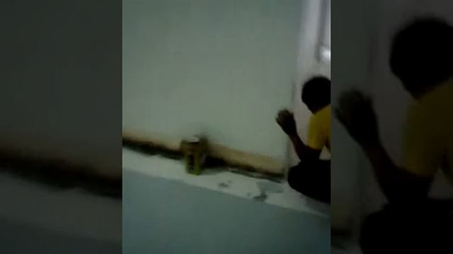 Vinyl Roll Installation